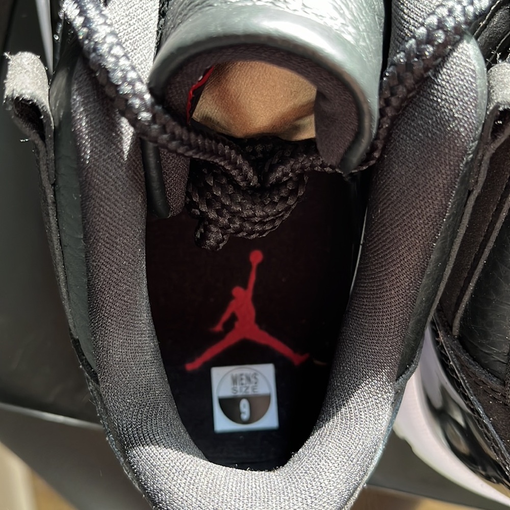 Nike Air Jordan Shoes - Picture 7 of 13